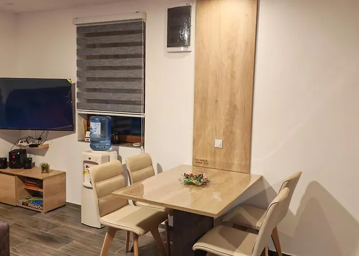 Suncani Breg 아파트